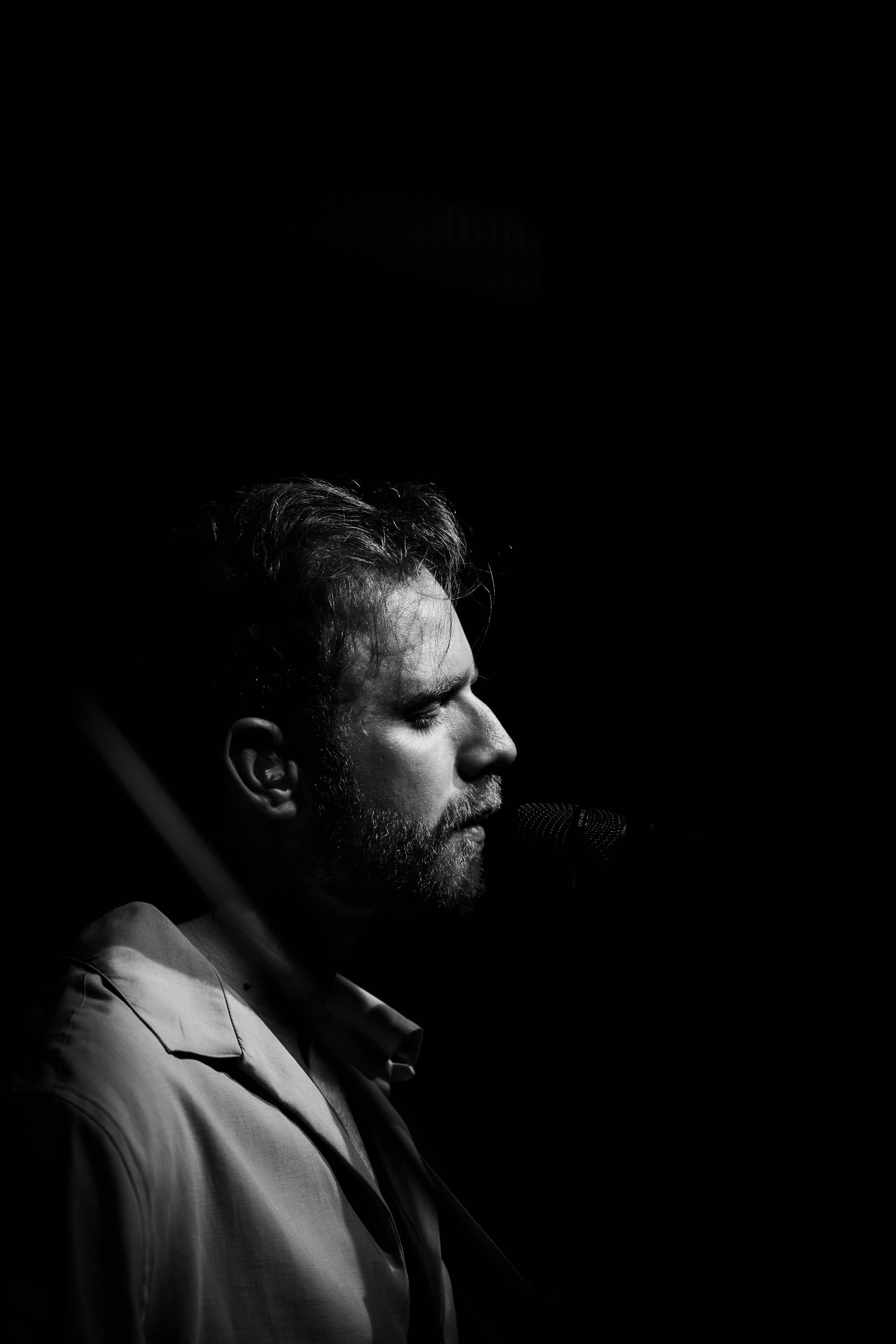 Im Rahmen ihrer „LIGHT LIFE LOVE“ Österreich-Tour verwandelten die Fitz Brothers am 26. März 2026 die Grazer Postgarage in ein pulsierendes Zentrum für Indie-Pop und emotionale Live-Momente. Das Duo begeisterte gemeinsam mit seiner fünfköpfigen Band durch kraftvolle mehrstimmige Gesänge und präsentierte Highlights wie „Masterpiece“, die das Publikum bis in die letzte Reihe mitrissen. Mit dieser mitreißenden Performance festigten die Brüder ihren Ruf als einer der aktuell spannendsten Live-Acts des Landes und hinterließen ein restlos begeistertes Grazer Publikum.